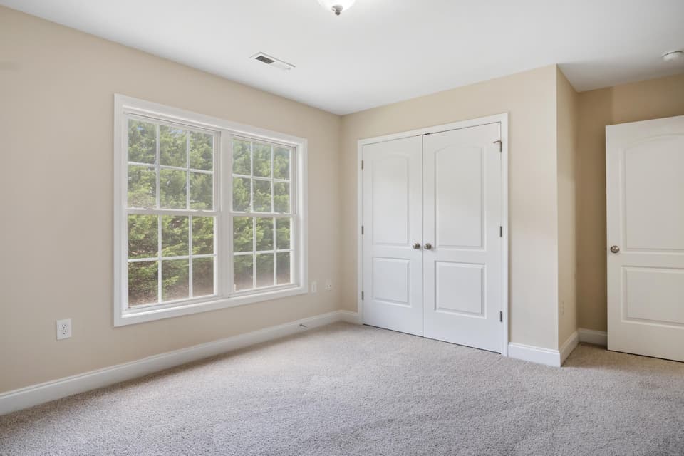 135 Phoenix Boulevard, photo 30 of 40