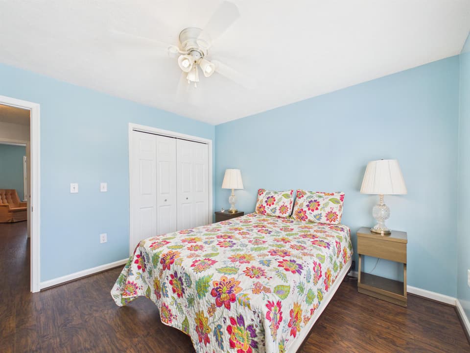 232 Wheatland Court NE, photo 17 of 38