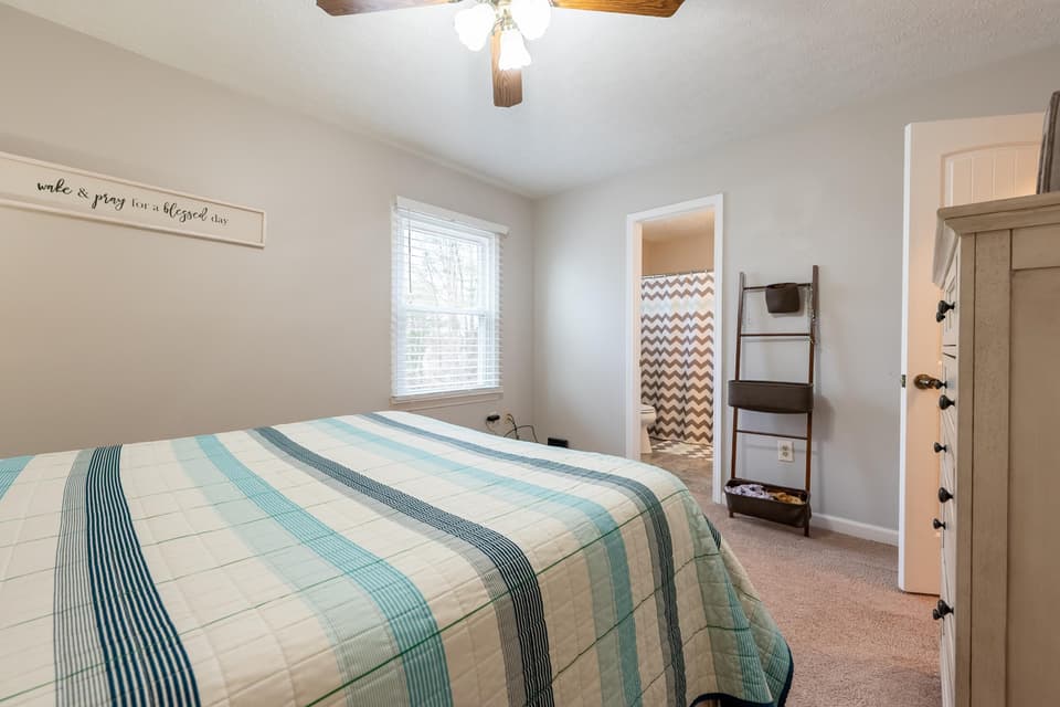 315 Cherokee Drive Unit A, photo 25 of 40