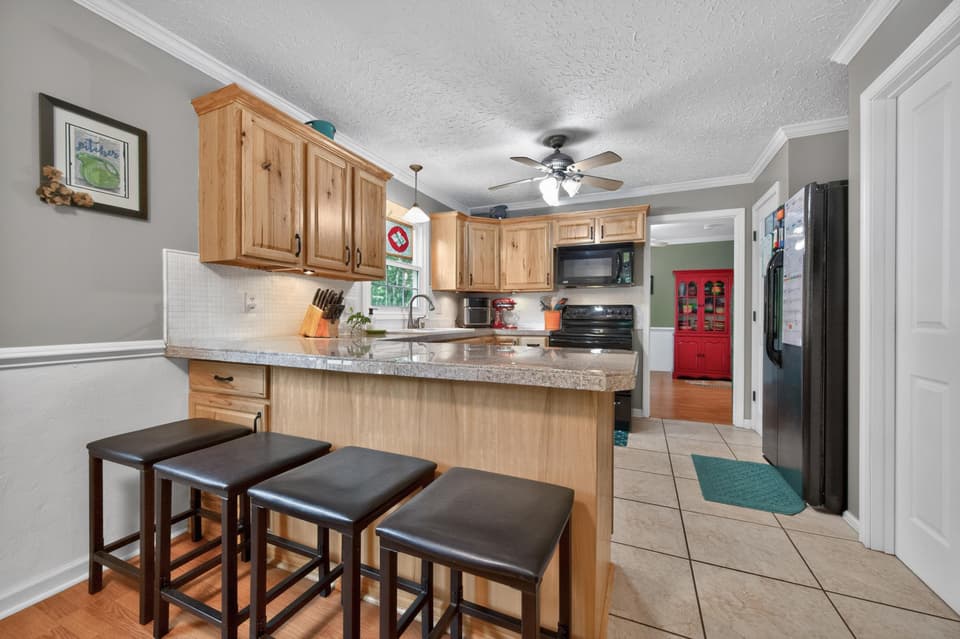 435 Tomahawk Drive, photo 39 of 40