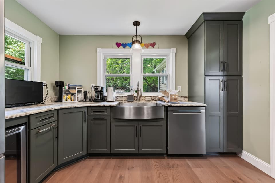 1220 Cambria Street NE, photo 24 of 40