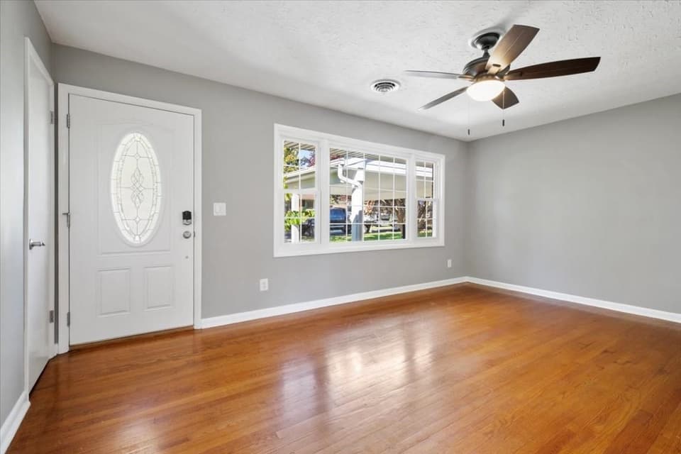 290 Kimball Lane, photo 9 of 40
