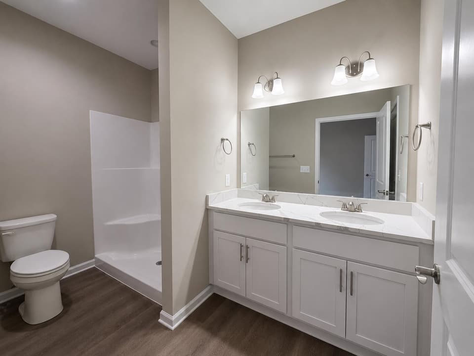 1155 Plum Street, photo 28 of 34