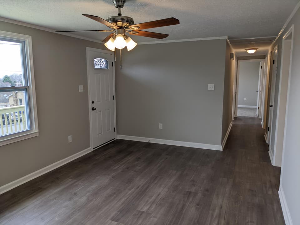 1370 Wall St, photo 15 of 38
