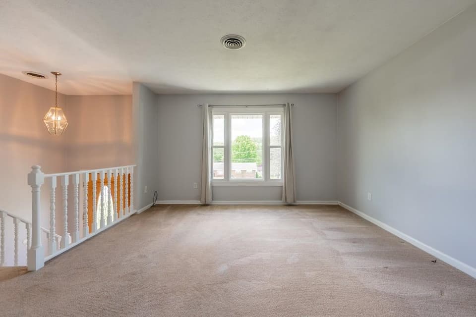 265 Mulberry Drive, photo 8 of 40
