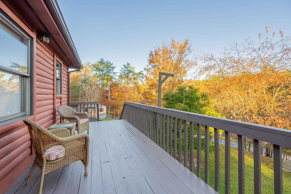 3212 Eaglebrook Road, photo 16 of 40
