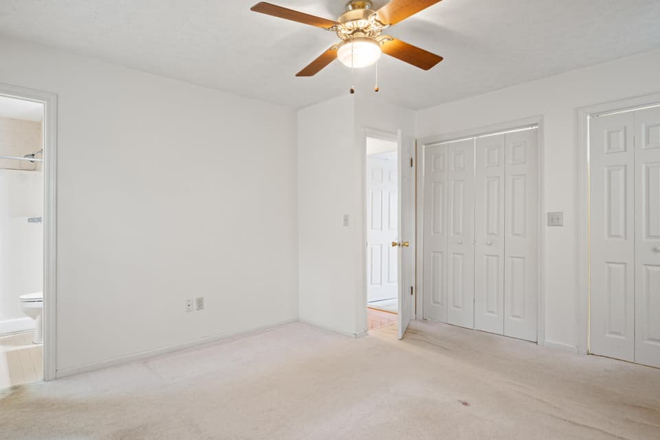1305 Chestnut Drive, photo 14 of 40