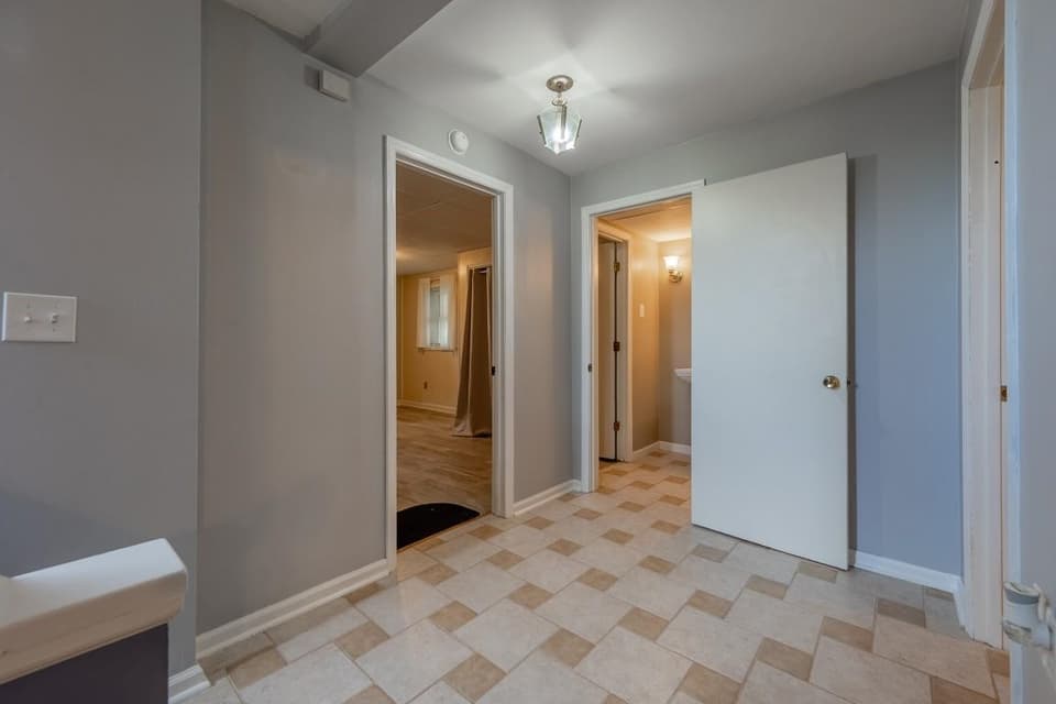 265 Mulberry Drive, photo 28 of 40