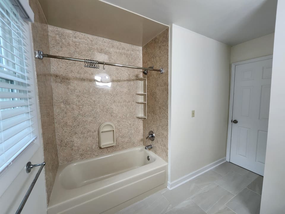455 Chinquapin Trail SE, photo 31 of 40