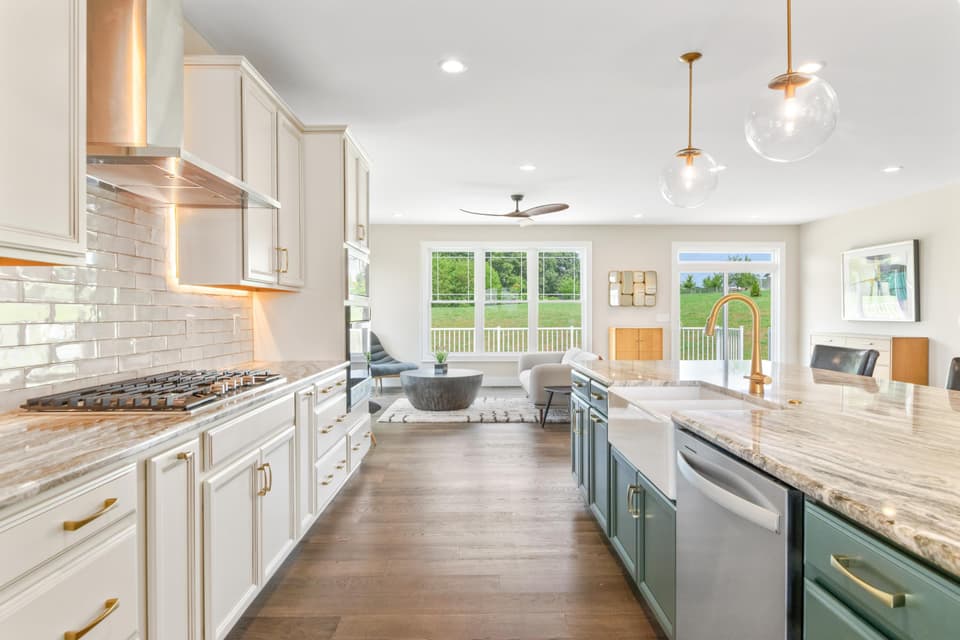 2335 Peakland Way, photo 15 of 40
