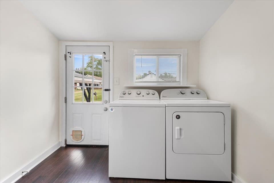 690 Harless Street, photo 24 of 40