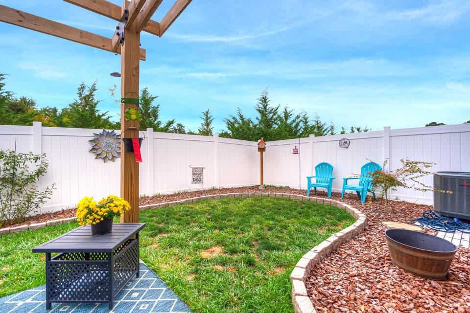 2160 Glade Drive SE, photo 37 of 40