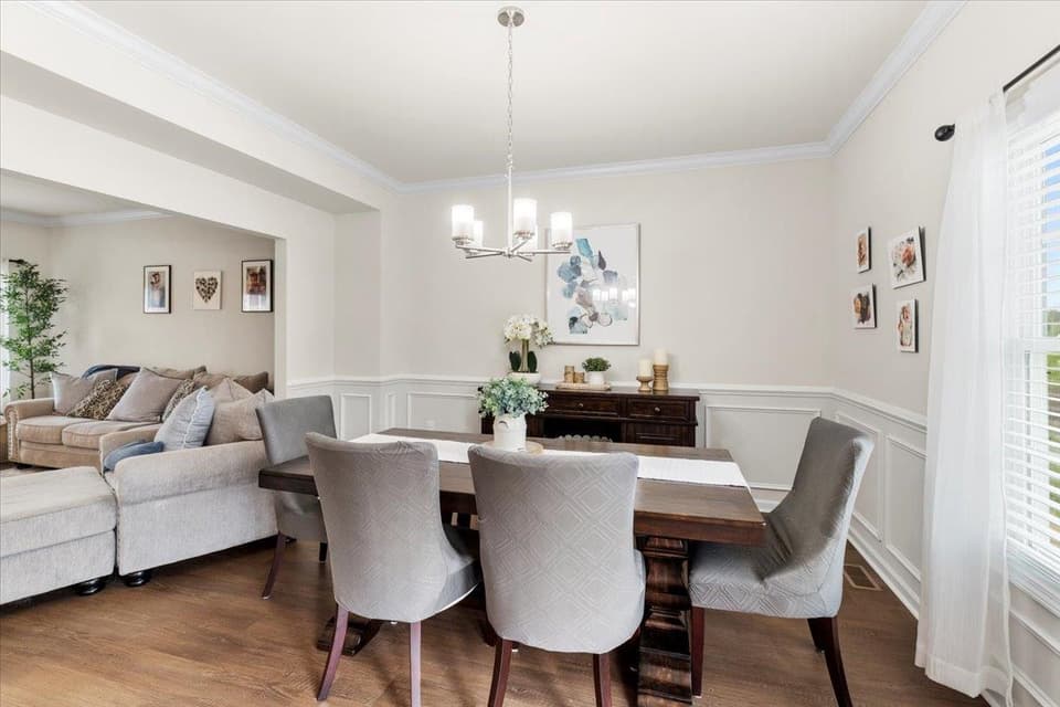 980 Holland Loop NW, photo 17 of 40
