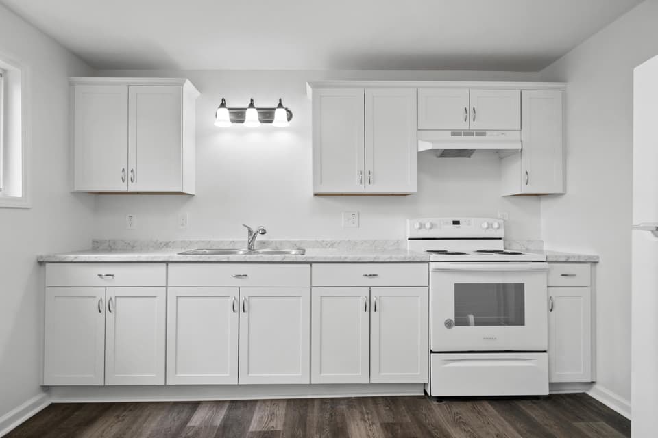 130 East Street, photo 20 of 36