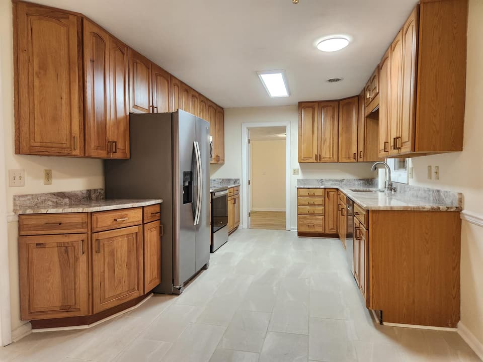 455 Chinquapin Trail SE, photo 6 of 40