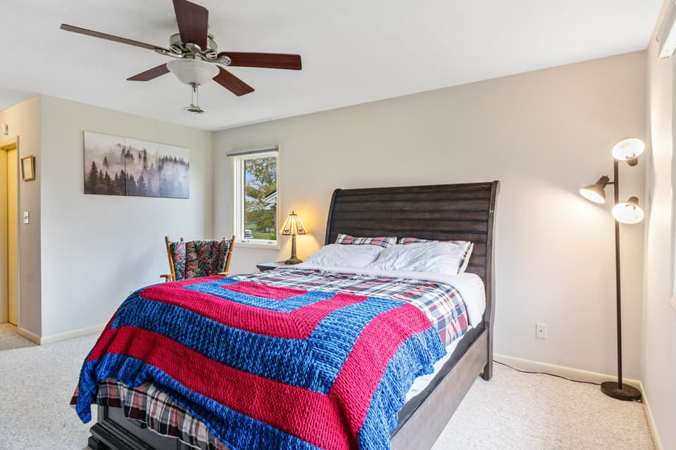 80 Patricia Lane, photo 17 of 40