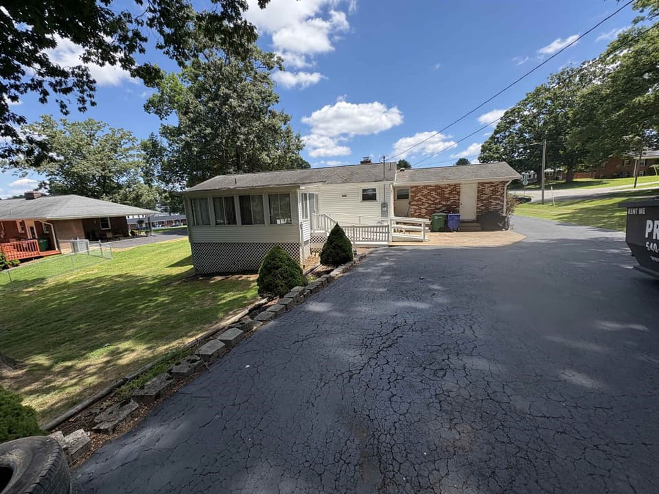 185 Overhill Road SE, photo 34 of 40