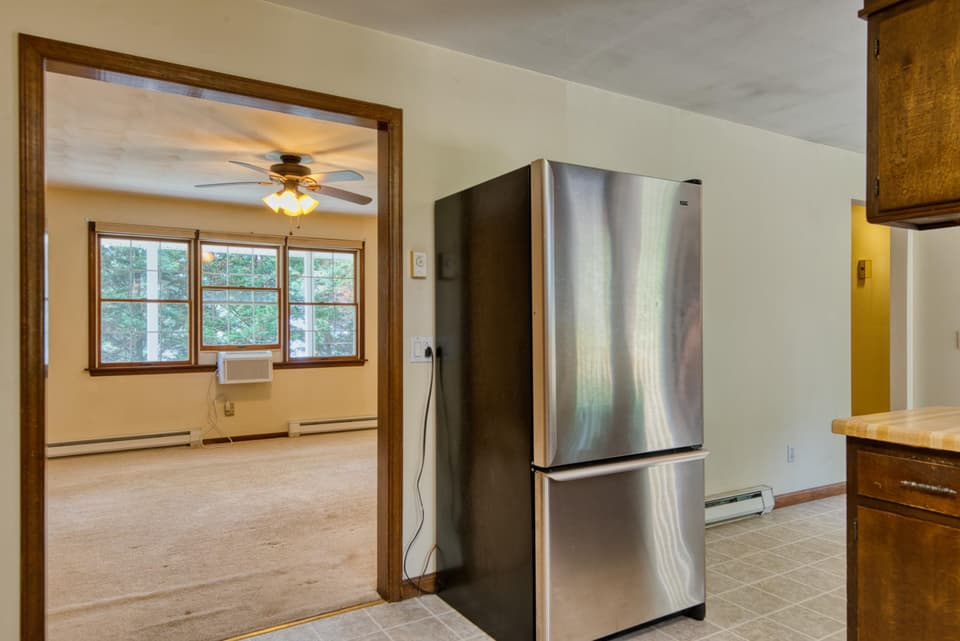850 Church Street, photo 16 of 40