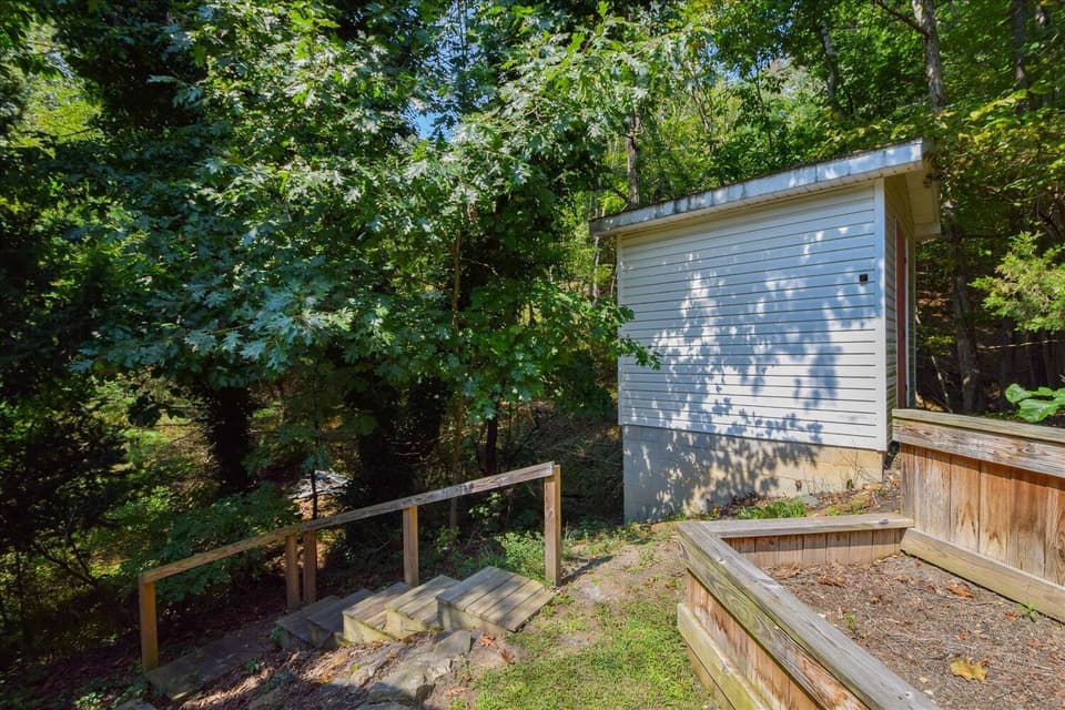 1008 Rock Road E, photo 20 of 21