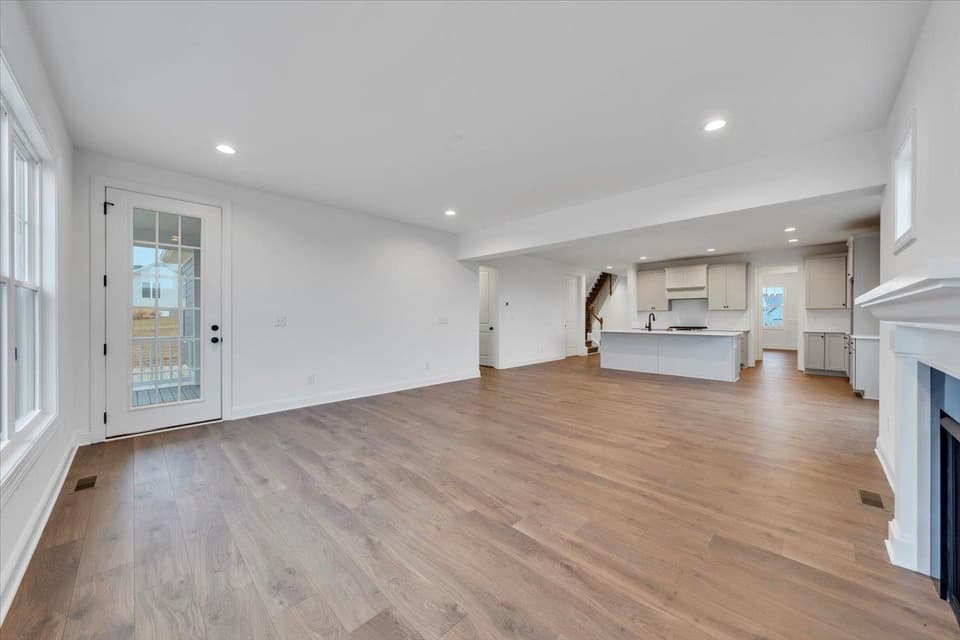 1107 Round Meadow Drive, photo 18 of 40