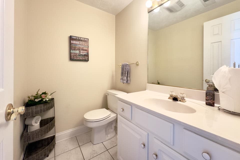 265 Robert Street, photo 38 of 40