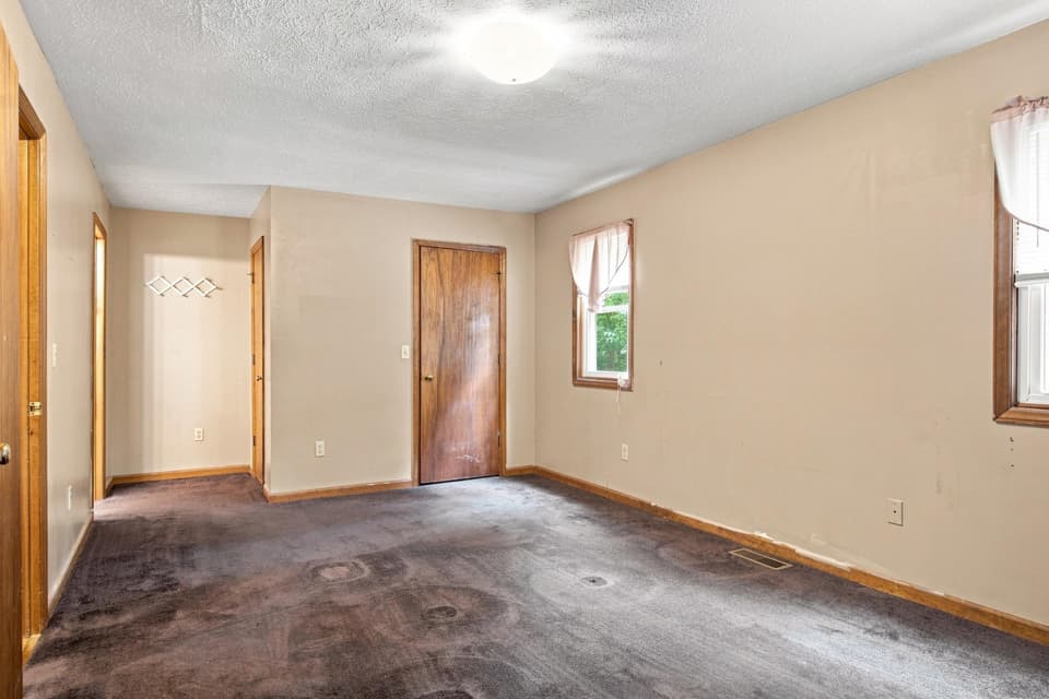 1220 Flint Drive, photo 25 of 40