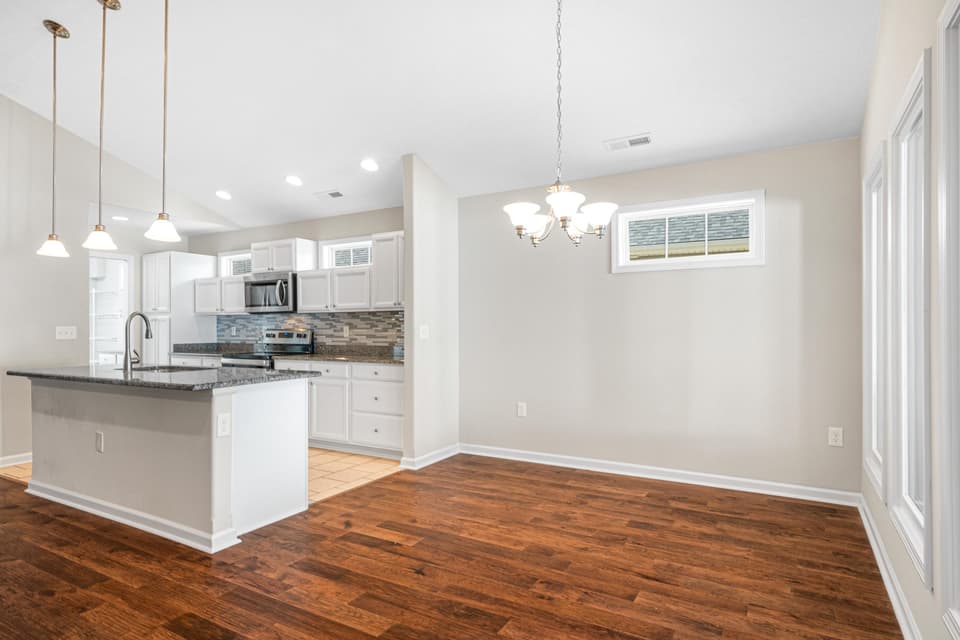 2130 Glade Drive SE, photo 20 of 38