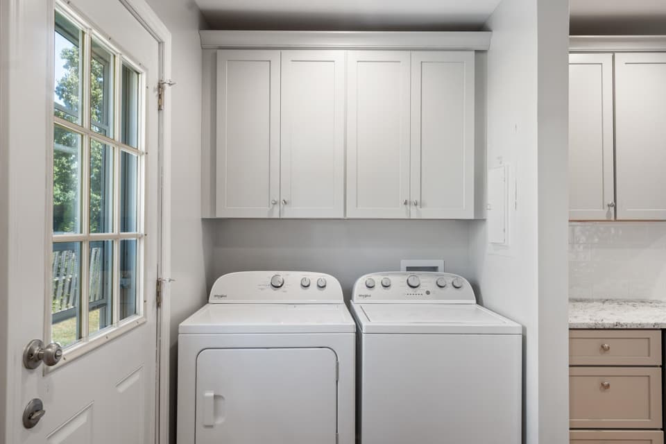 445 Rainbow Street, photo 12 of 31