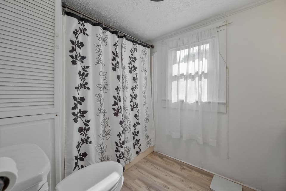 285 Dunlap Drive NE, photo 33 of 34