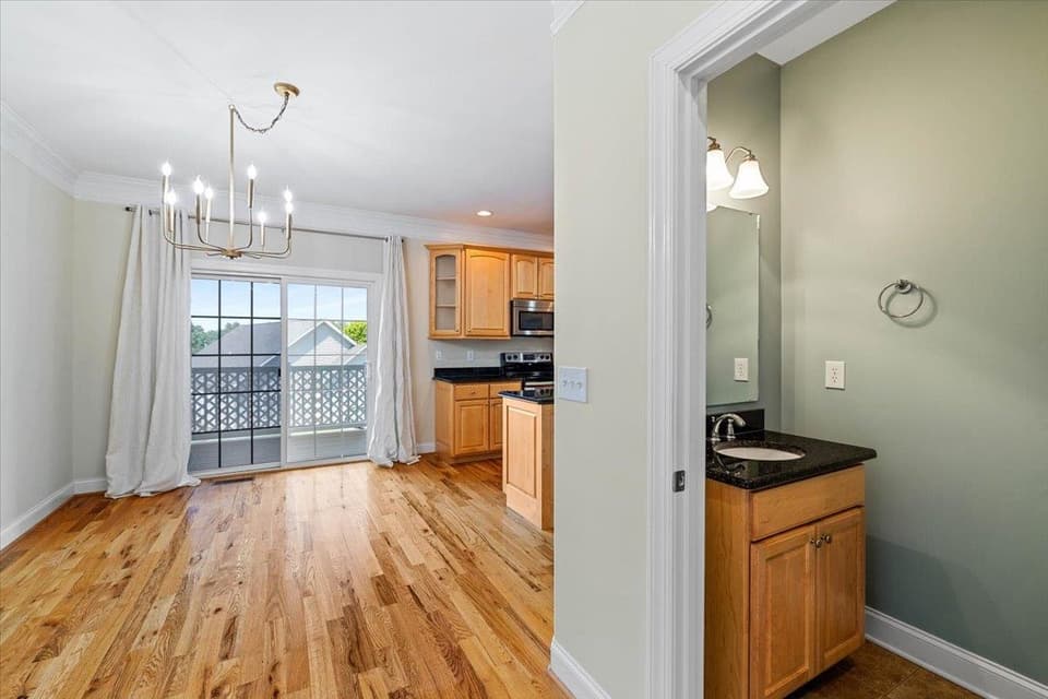 110 Phoenix Boulevard NW, photo 6 of 39