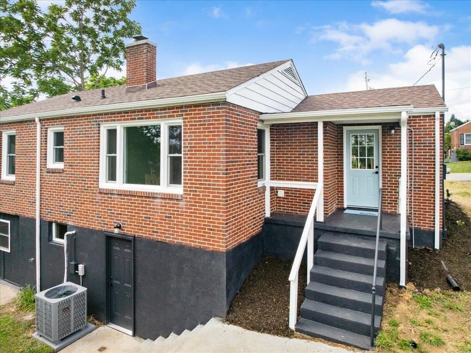 103 Longview Drive SW, photo 33 of 40