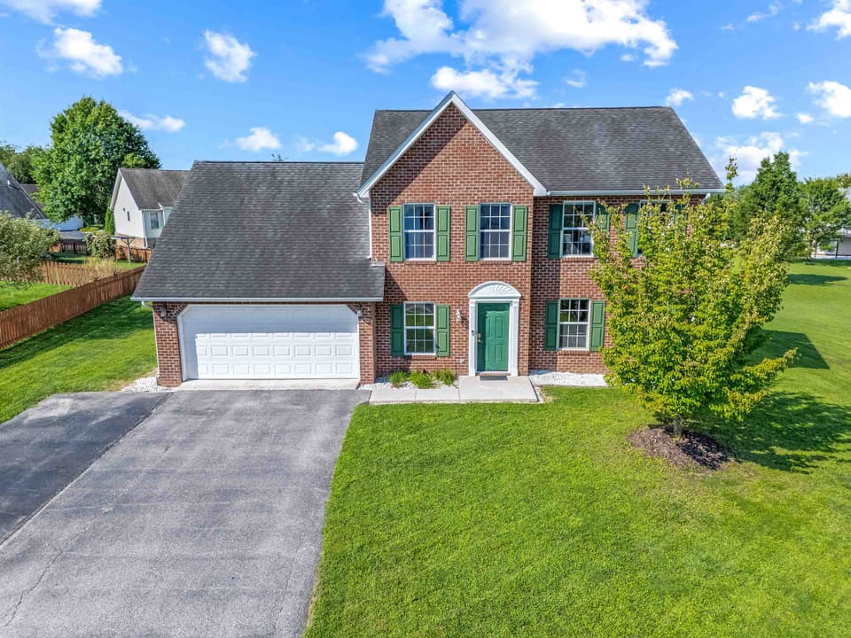 210 Berkshire Drive, Christiansburg, VA