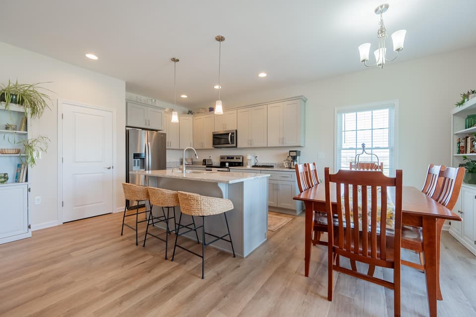 4175 Stanley Road, photo 6 of 29