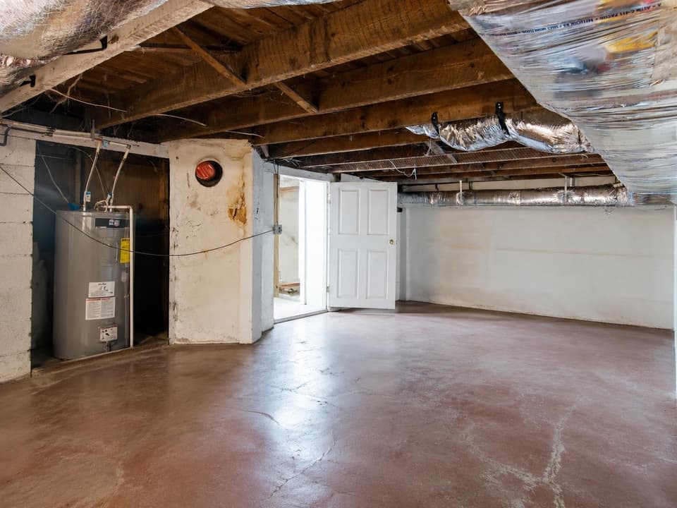 106 Roanoke Street, photo 23 of 24