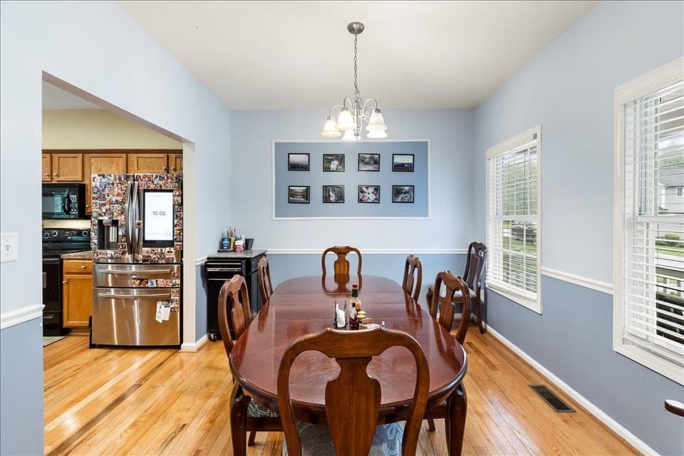 1020 Green Ridge Road, photo 8 of 40