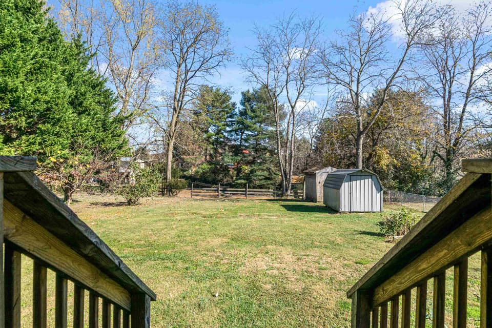 1150 King Street, photo 25 of 31