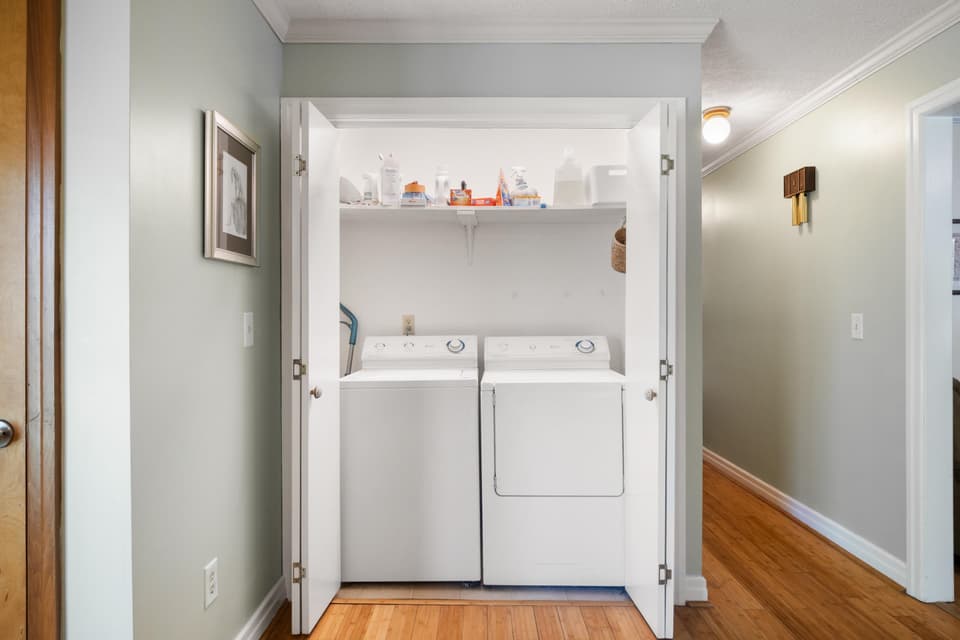 680 Liberty Via, photo 11 of 40