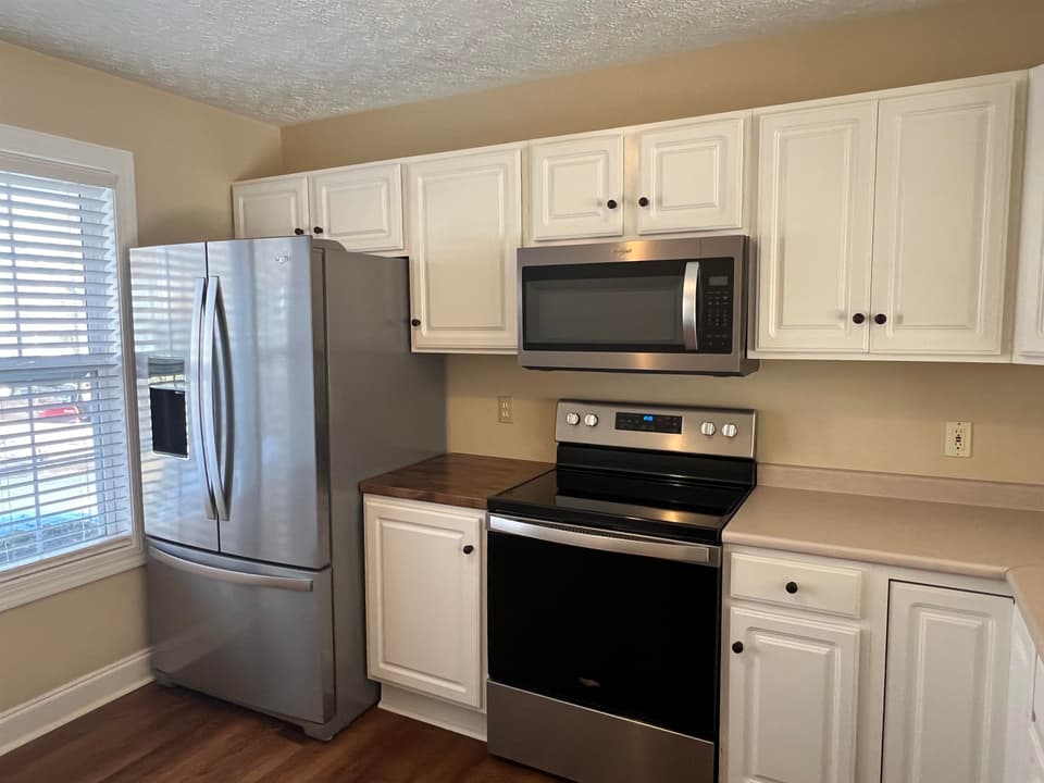 135 Willow Oak Drive, photo 9 of 23