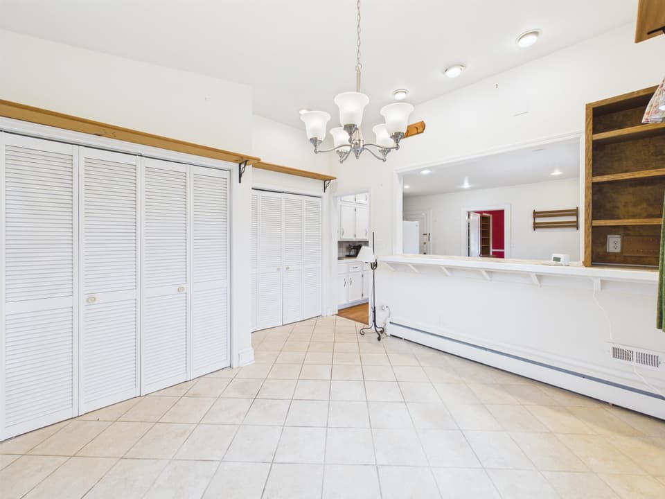 100 Alleghany Street SE, photo 27 of 40