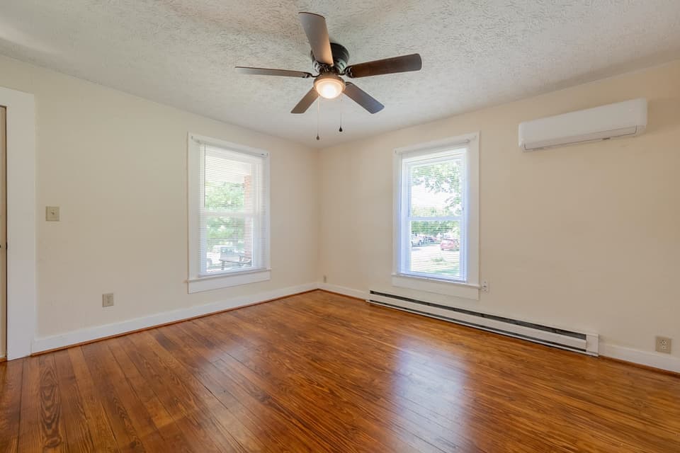 770 Montgomery Street, photo 12 of 40