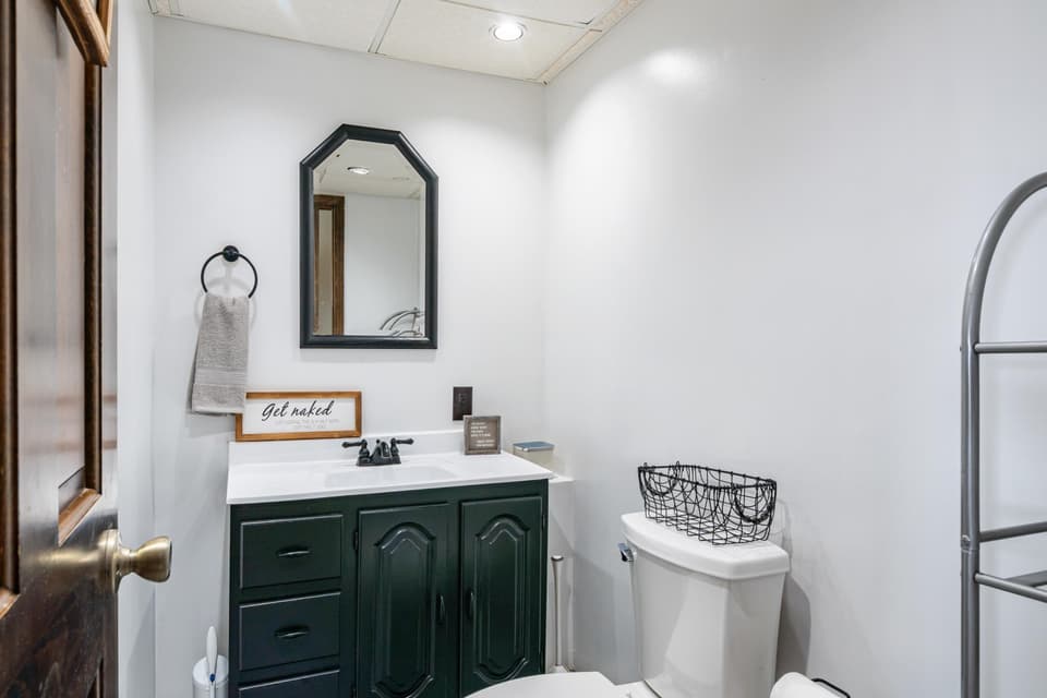 520 Hemlock Street, photo 29 of 40