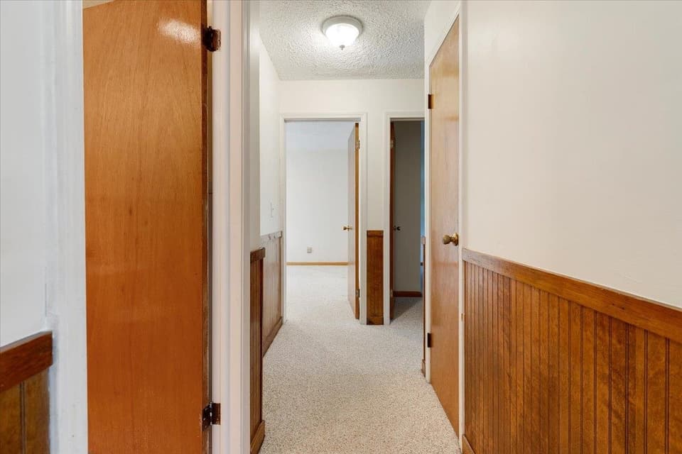 1363 Dow Street, photo 17 of 40