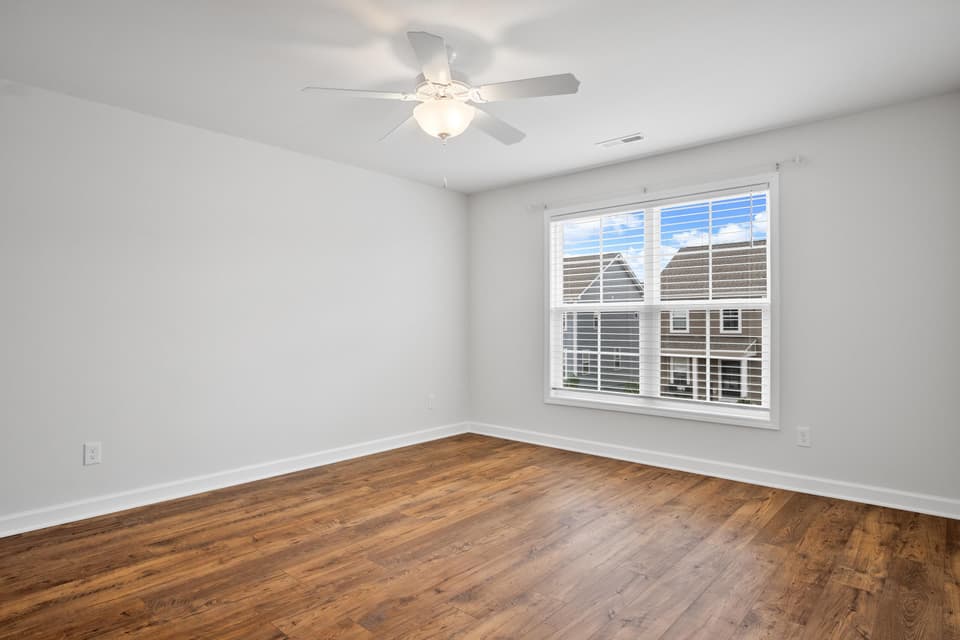 275 Hamilton Avenue NW, photo 32 of 40