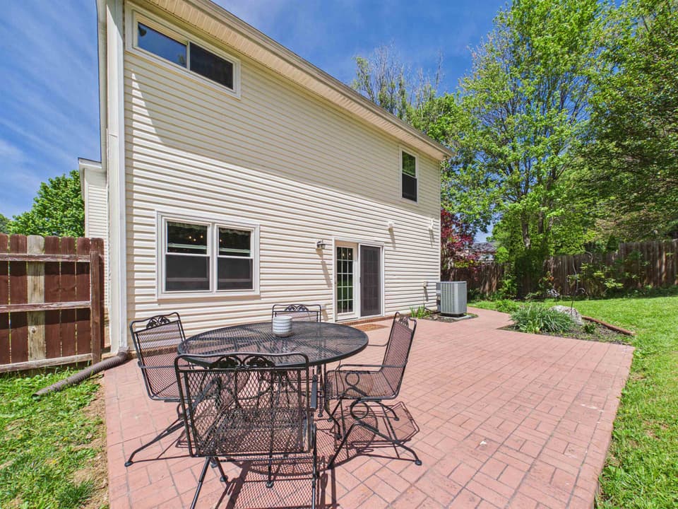 1525 Sleepy Hollow Road, photo 23 of 40