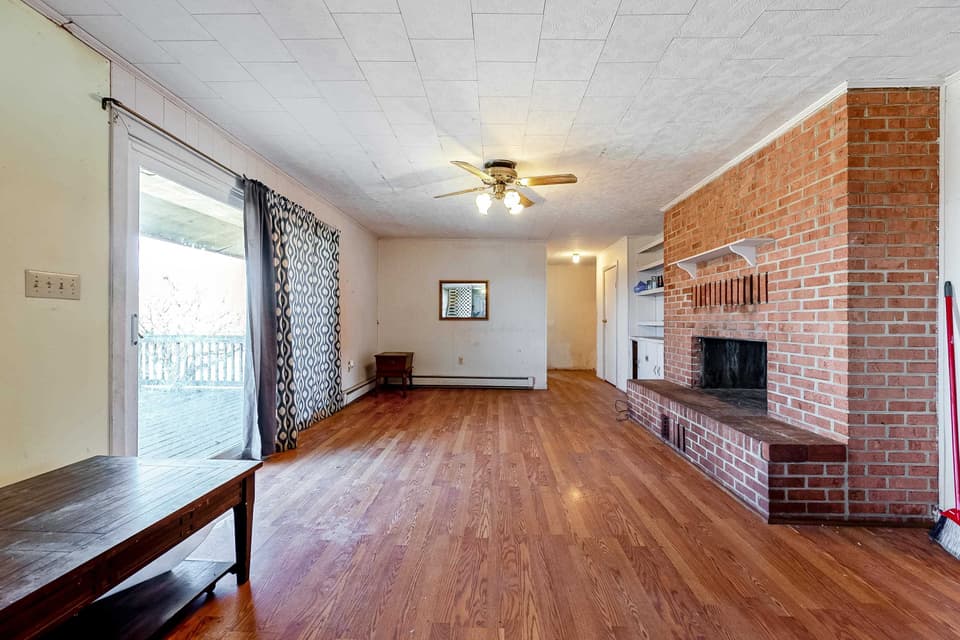 575 Stafford Drive, photo 24 of 40