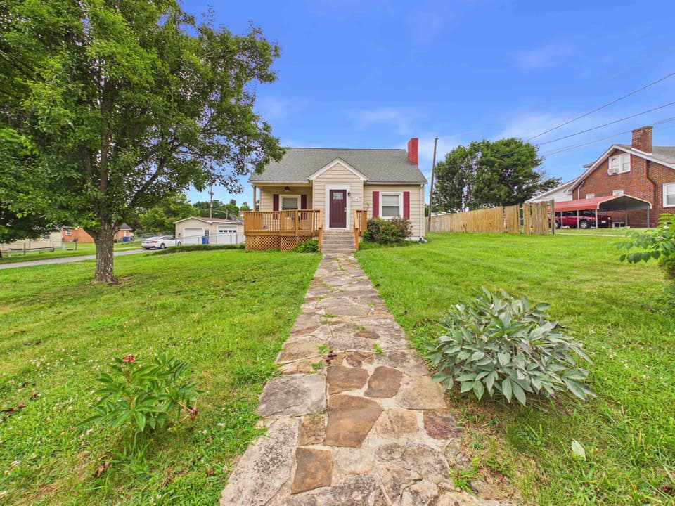 195 Church Street, photo 16 of 40