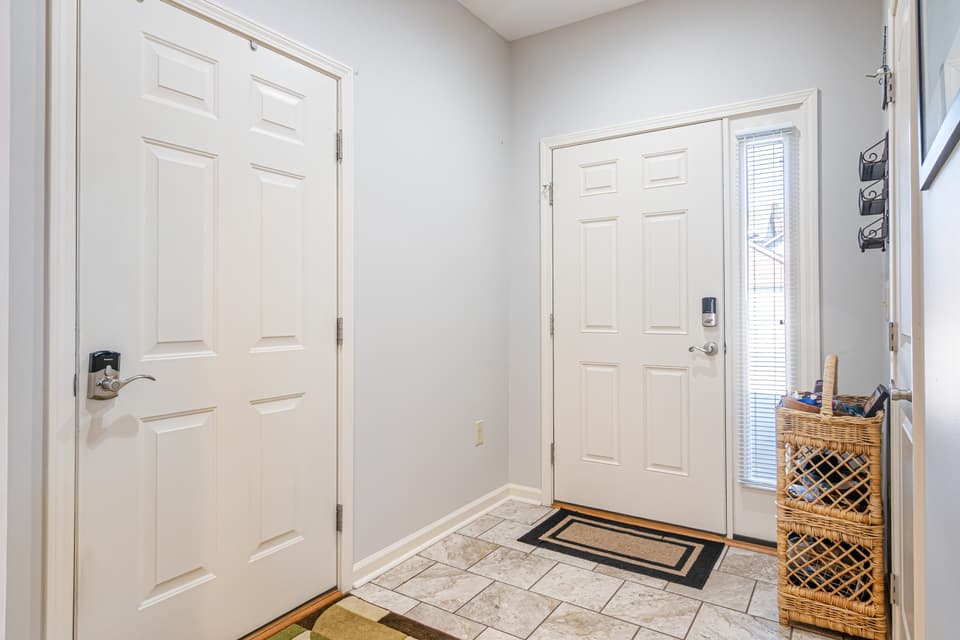 45 Gavins Court NW, photo 3 of 40