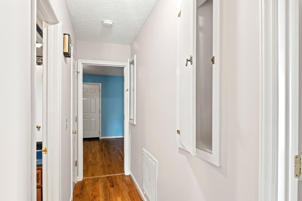 175 Ruby Court, photo 25 of 40