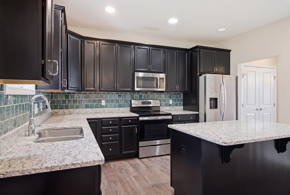 625 Dewdrop Lane, photo 17 of 40