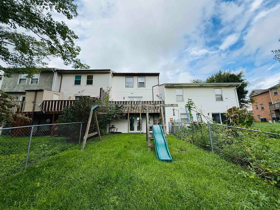 610 Cambria Street NW, photo 22 of 33
